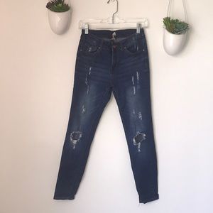 Forever 21 distressed skinny jeans